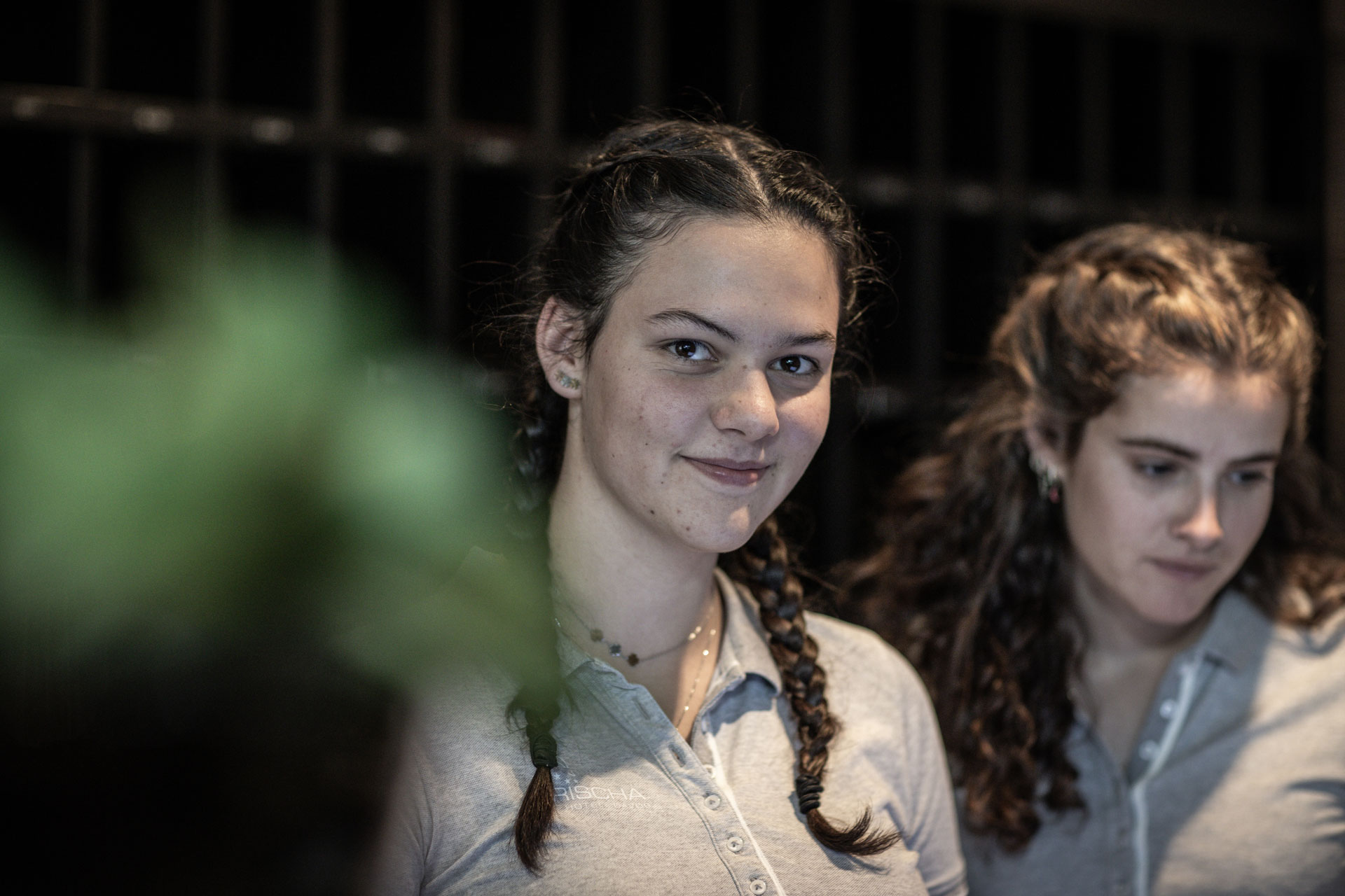 Freundliche Receptions Mitarbeiterin.